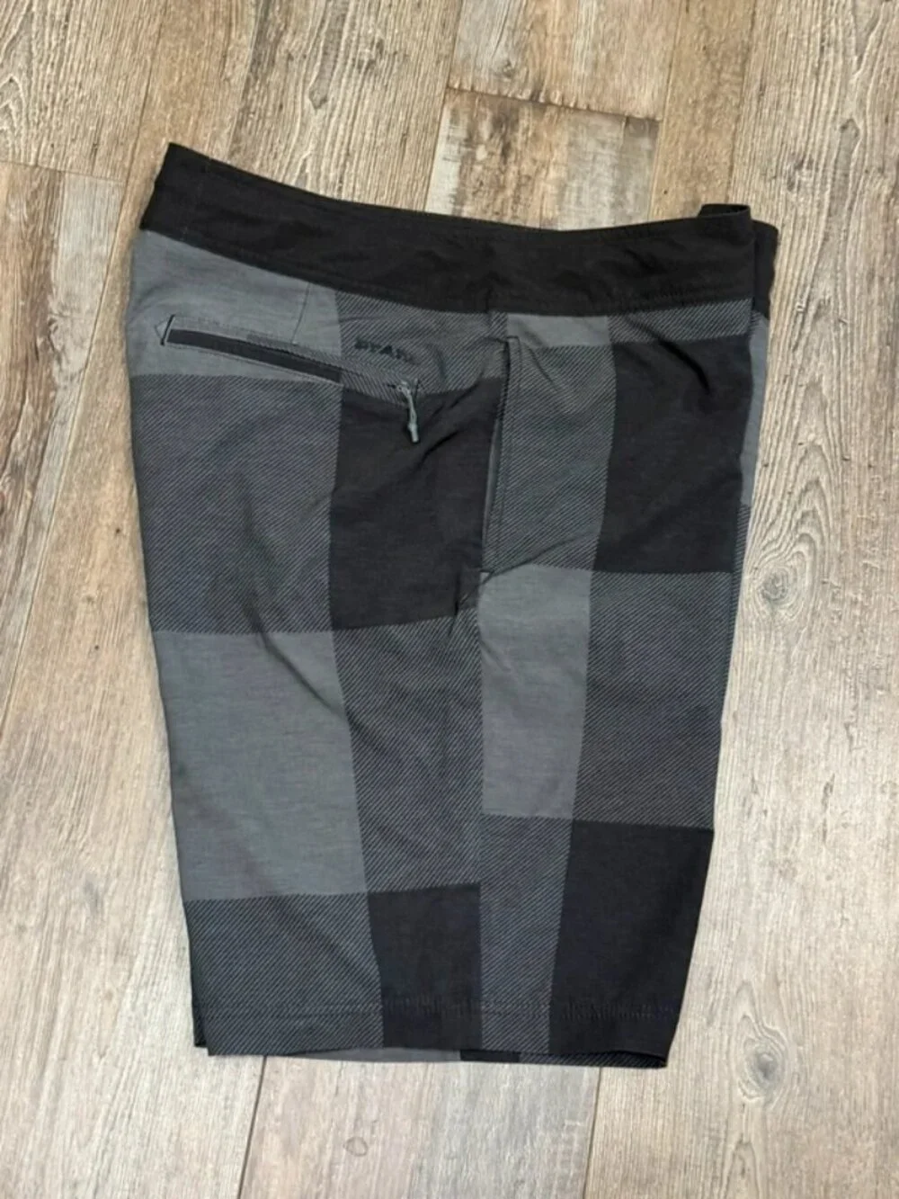 Men’s PrAna 